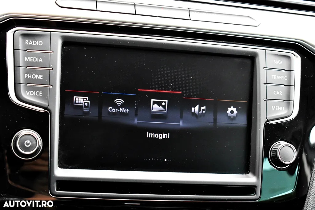Volkswagen Passat Variant 2.0 BiTDI 4Mot DSG Highline - 34