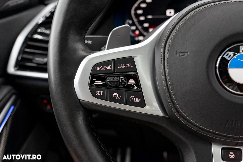 BMW X6 xDrive40i - 32