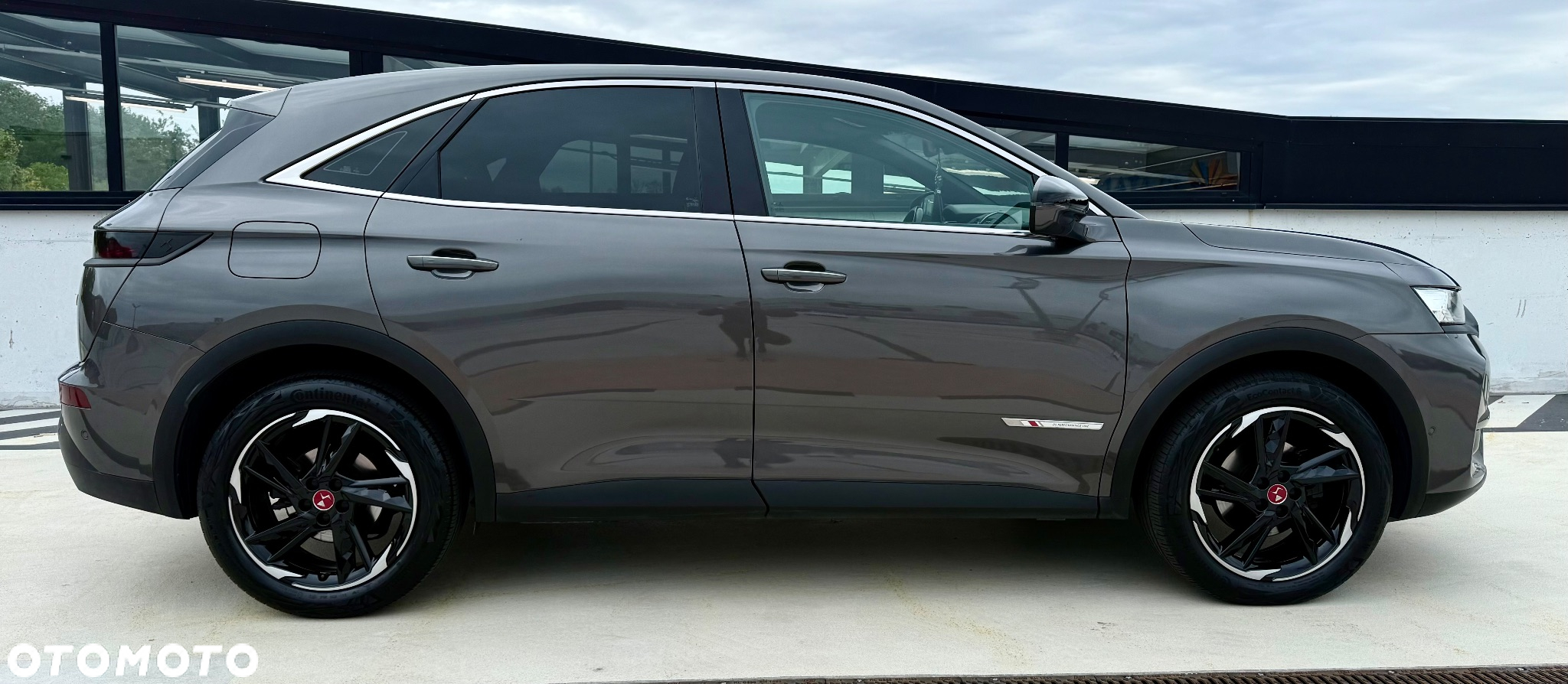 DS Automobiles DS 7 Crossback 1.6 PureTech Performance Line + - 10