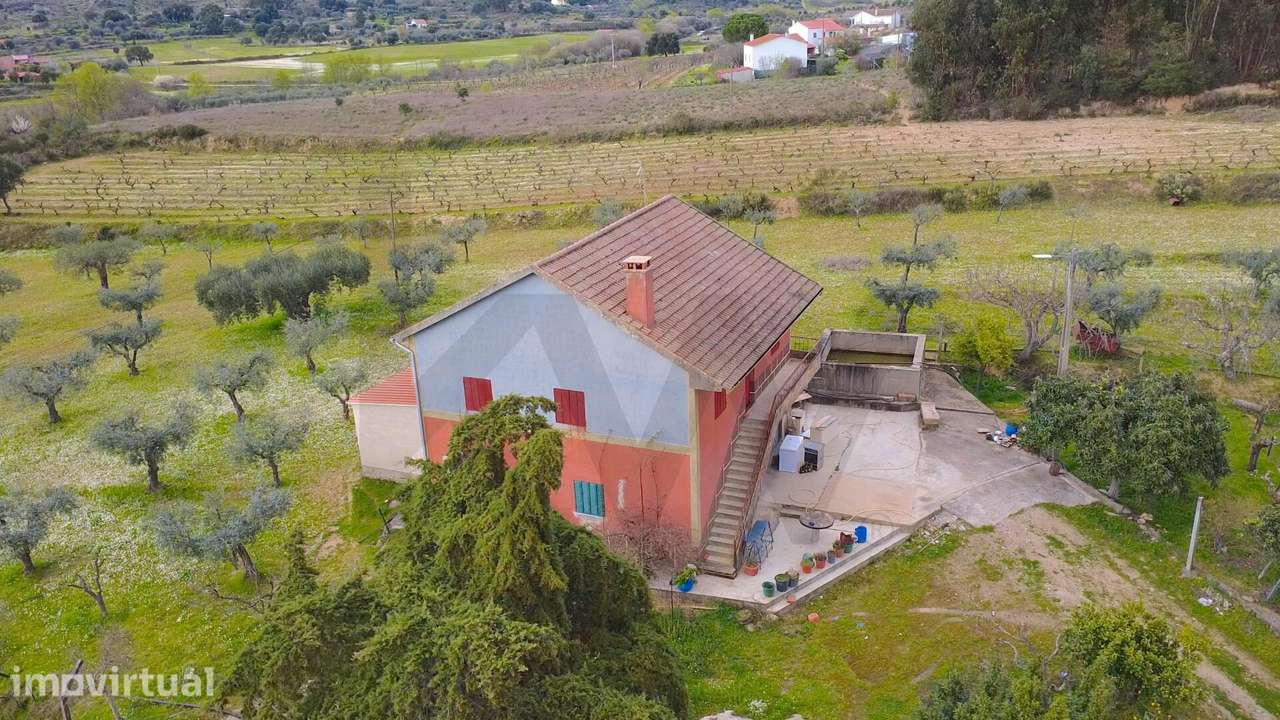 Quinta com moradia e terreno em Vale de Prazeres, Fundão - Grande imagem: 5/59