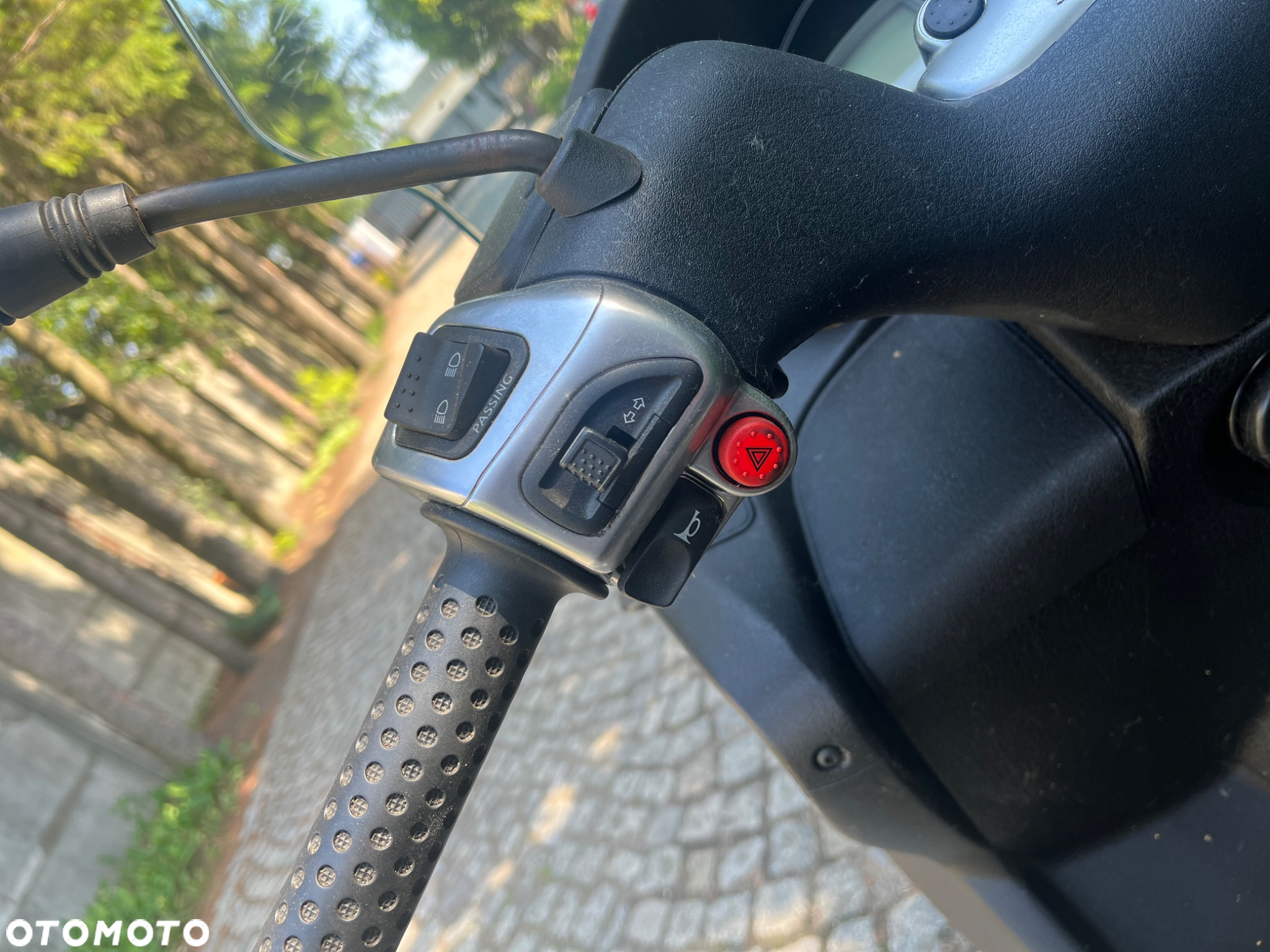 Piaggio MP-3 - 13