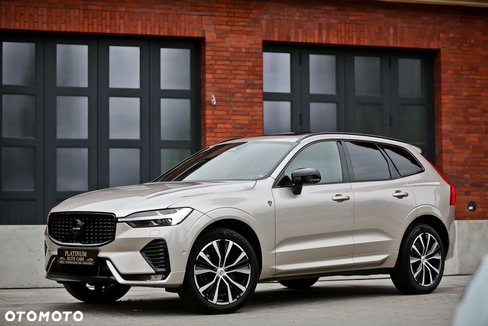 Volvo XC 60 B4 D AWD Ultimate Dark - 8