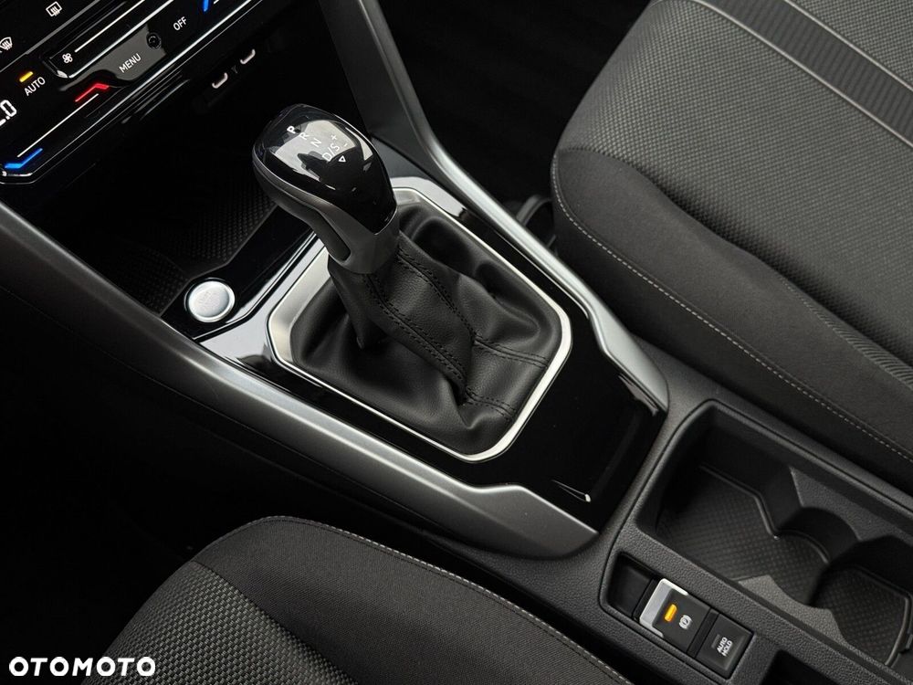 Volkswagen T-Roc 1.5 TSI Style DSG - 21
