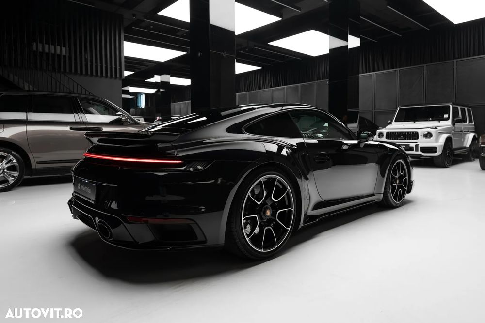Porsche 911 911Turbo S - 10