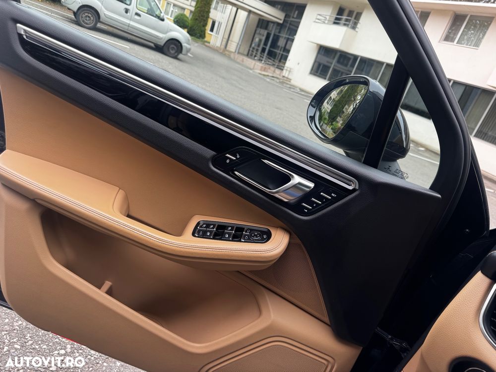 Porsche Macan 3.0 PDK S - 12