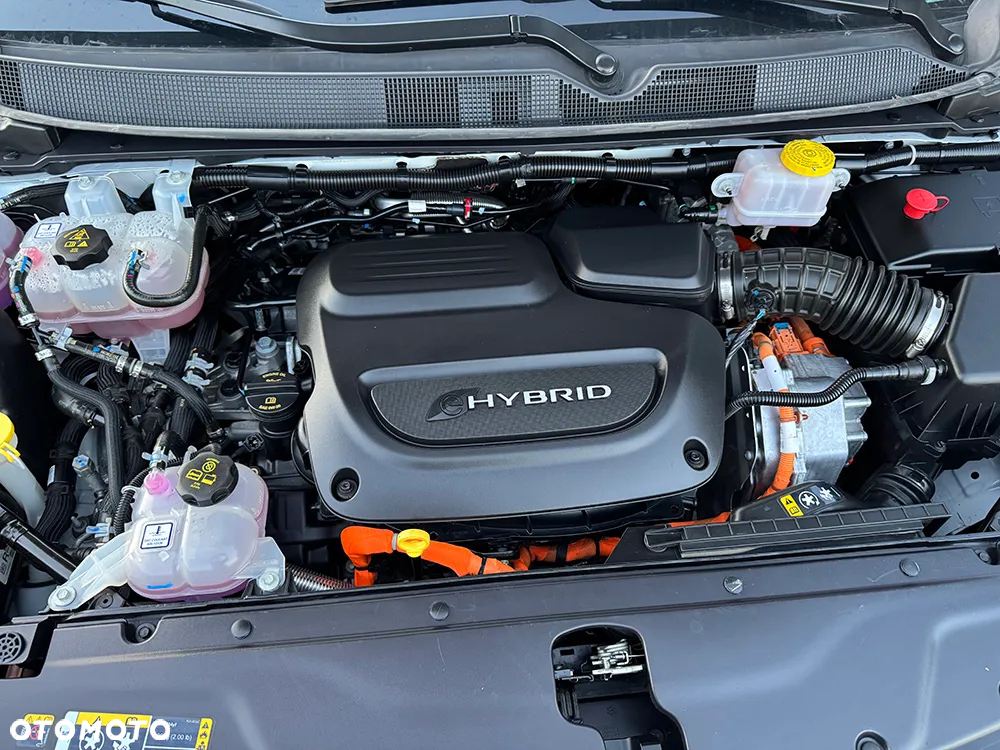 Chrysler Pacifica - 9