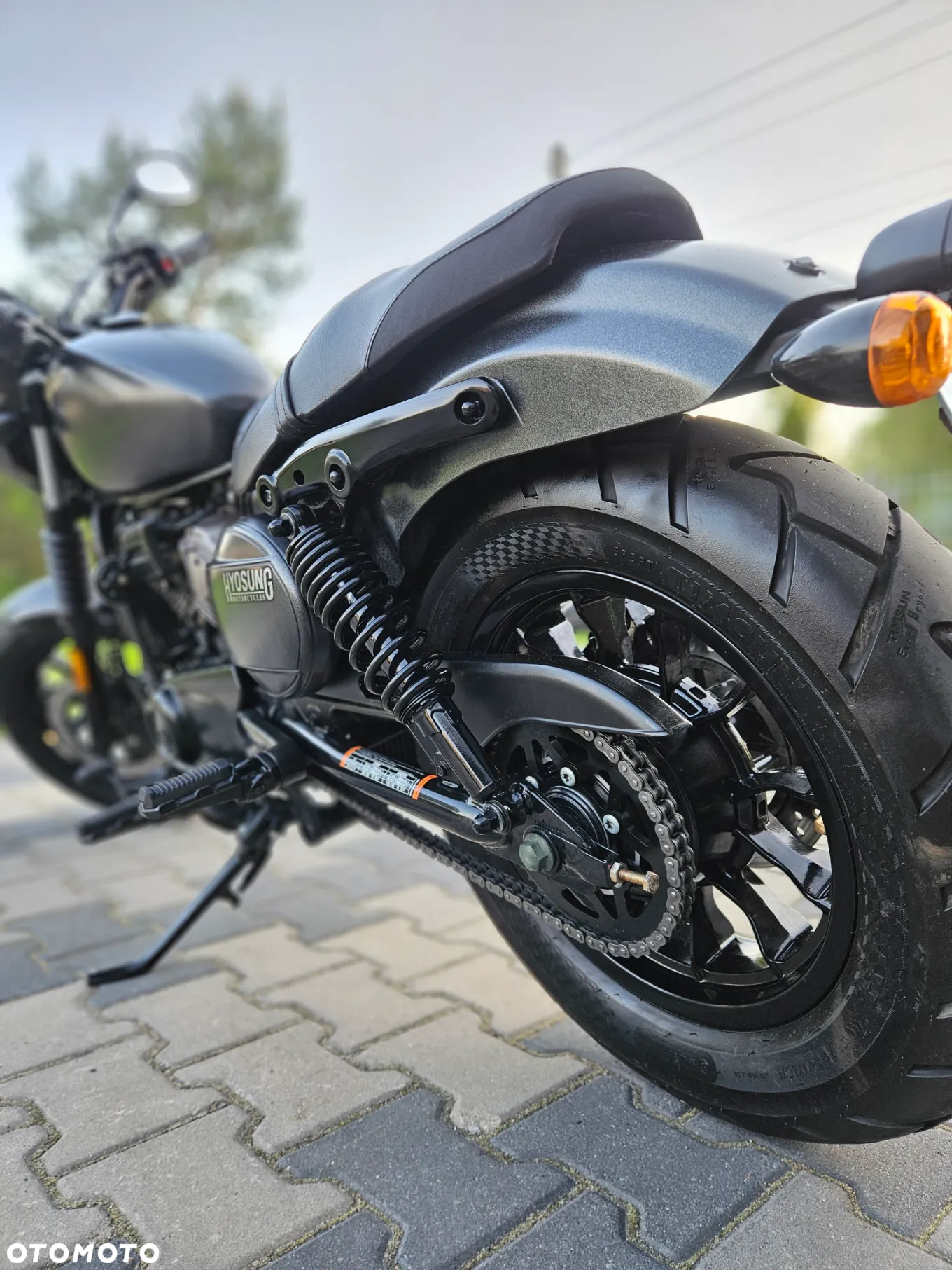 Hyosung GV - 11