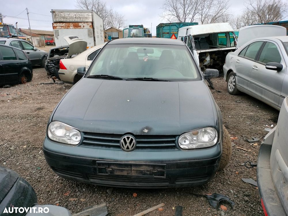Dezmembrari  VW GOLF 4  1997  > 2006 1.6 Benzina - 4