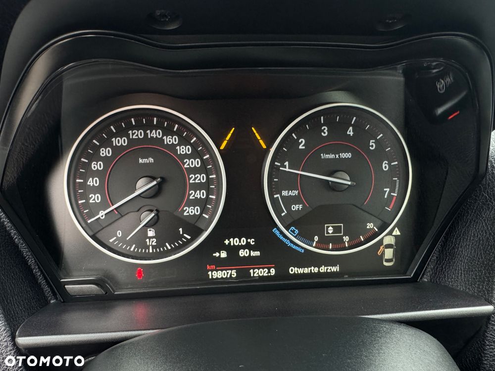 BMW Seria 2 218i Coupe Sport Line - 30