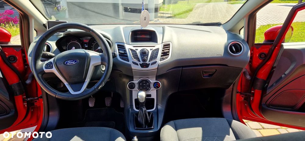Ford Fiesta 1.25 Ambiente EU5 - 15