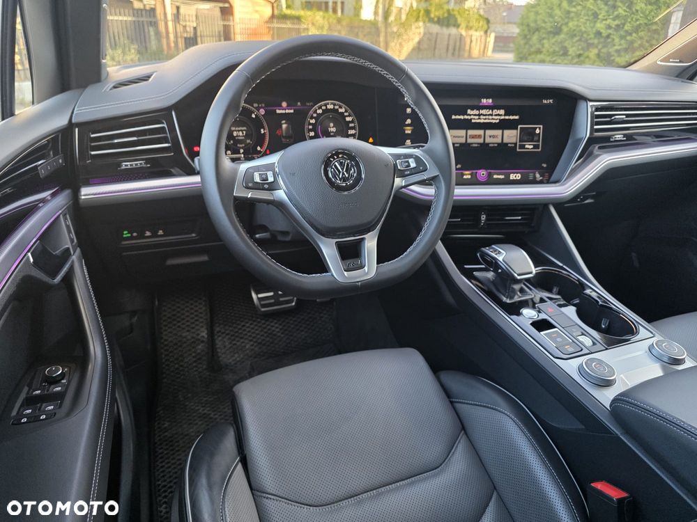 Volkswagen Touareg 3.0 V6 TDI SCR 4Mot R-Line - 12