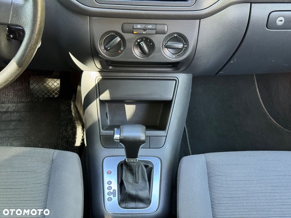 Volkswagen Golf Plus 1.4 TSI Highline DSG - 12