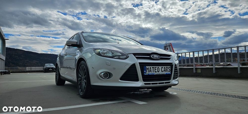 Ford Focus - 32