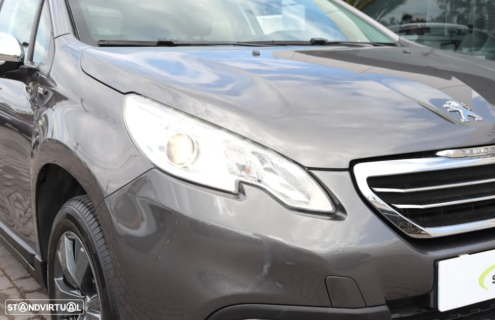 Peugeot 2008 1.2 PureTech Style - 7