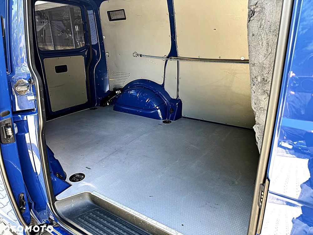 Volkswagen TRANSPORTER T5 LIFT - 17