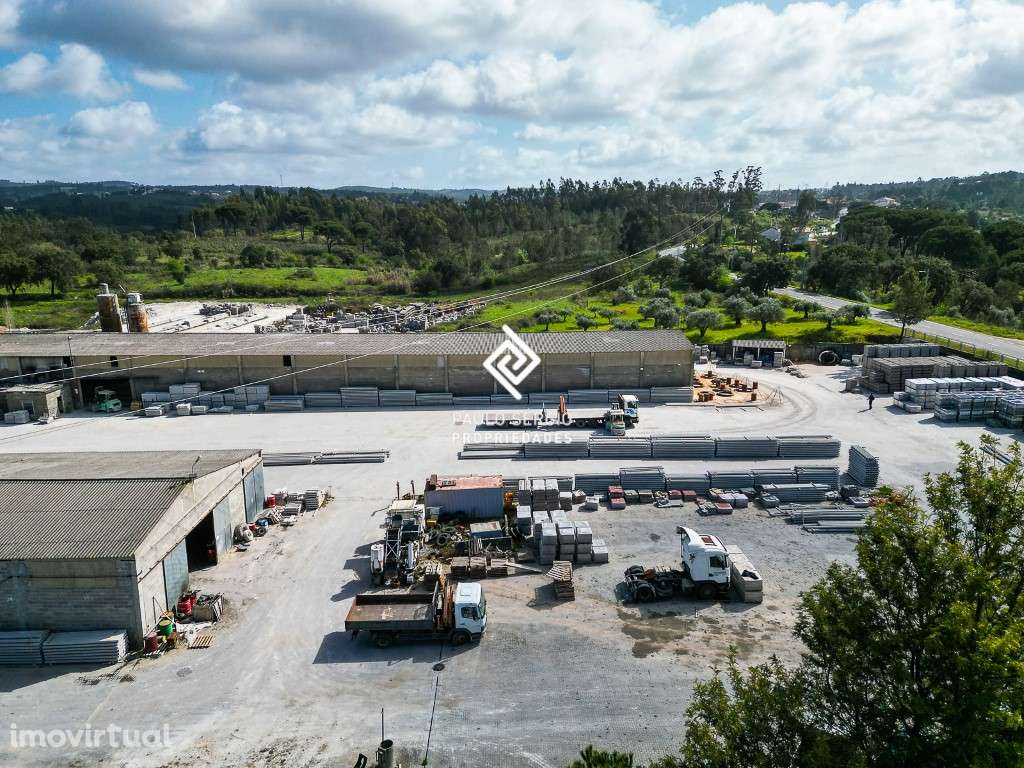 Vende-se Fábrica em Tomar, com produção em pleno funcionamento de m... - Grande imagem: 4/34