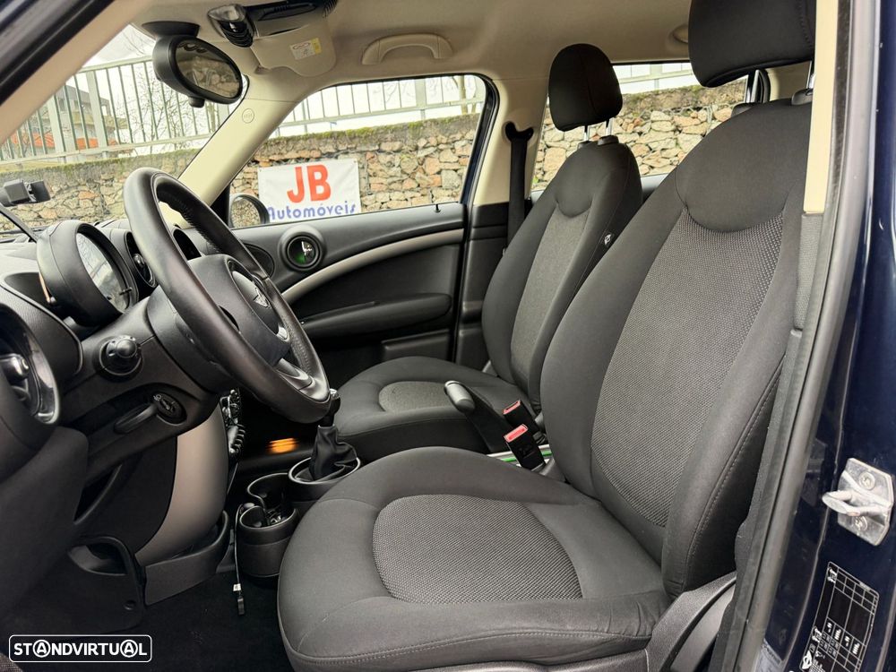 MINI Countryman One - 8