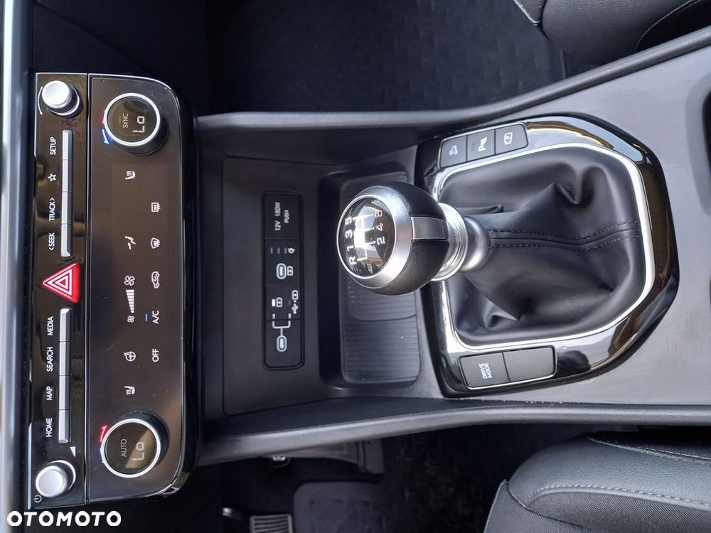 Hyundai Tucson 1.6 T-GDi Executive 2WD - 24