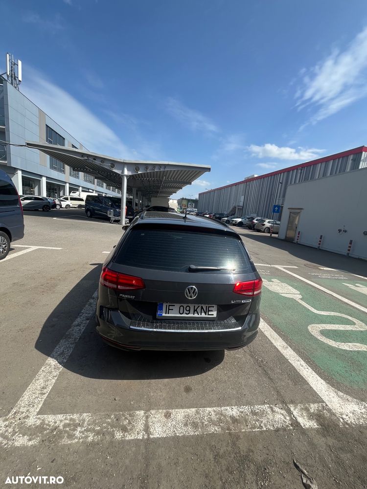 Volkswagen Passat 2.0 TDI DSG Comfortline - 8