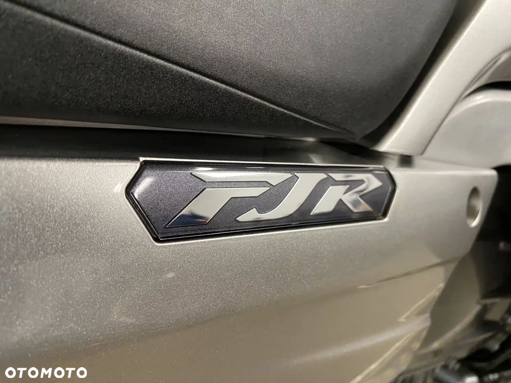 Yamaha FJR - 13