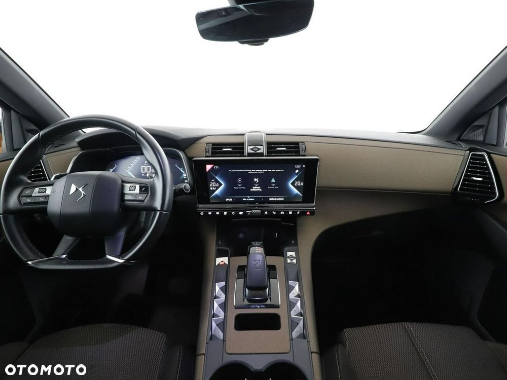 DS Automobiles DS 7 Crossback 1.6 E-Tense So Chic - 16