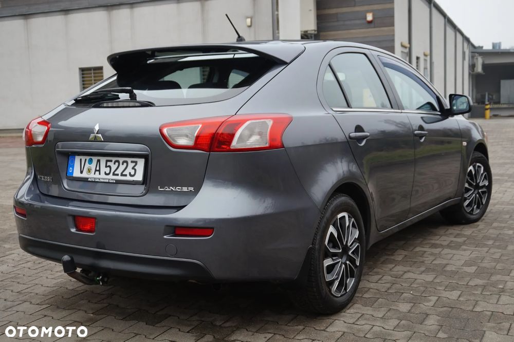 Mitsubishi Lancer - 15