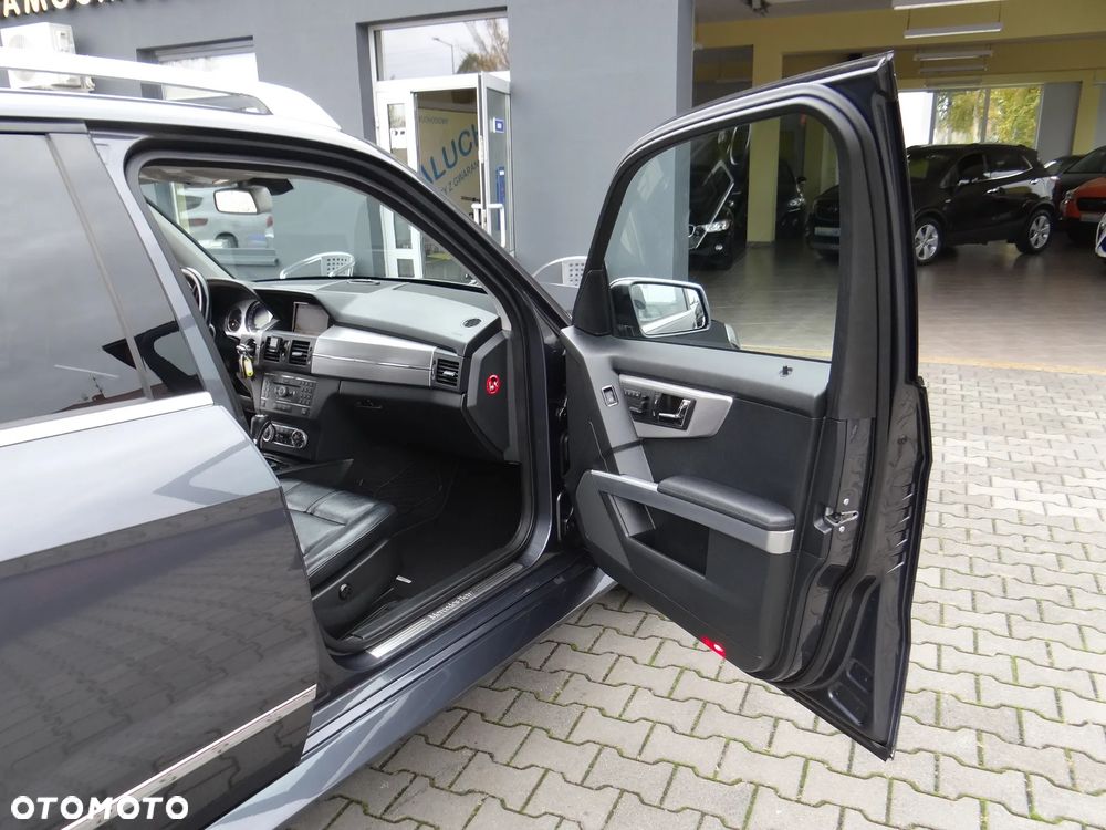 Mercedes-Benz GLK 320 CDI DPF 4Matic 7G-TRONIC Edition 1 - 30