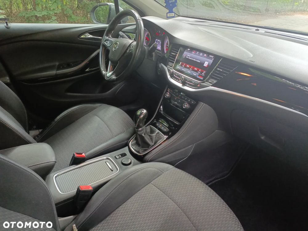 Opel Astra 1.6 CDTI Dynamic S&S - 17