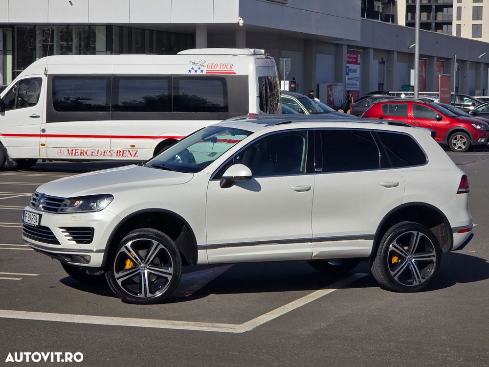 Volkswagen Touareg V6 TDI BMT Supreme Plus - 10