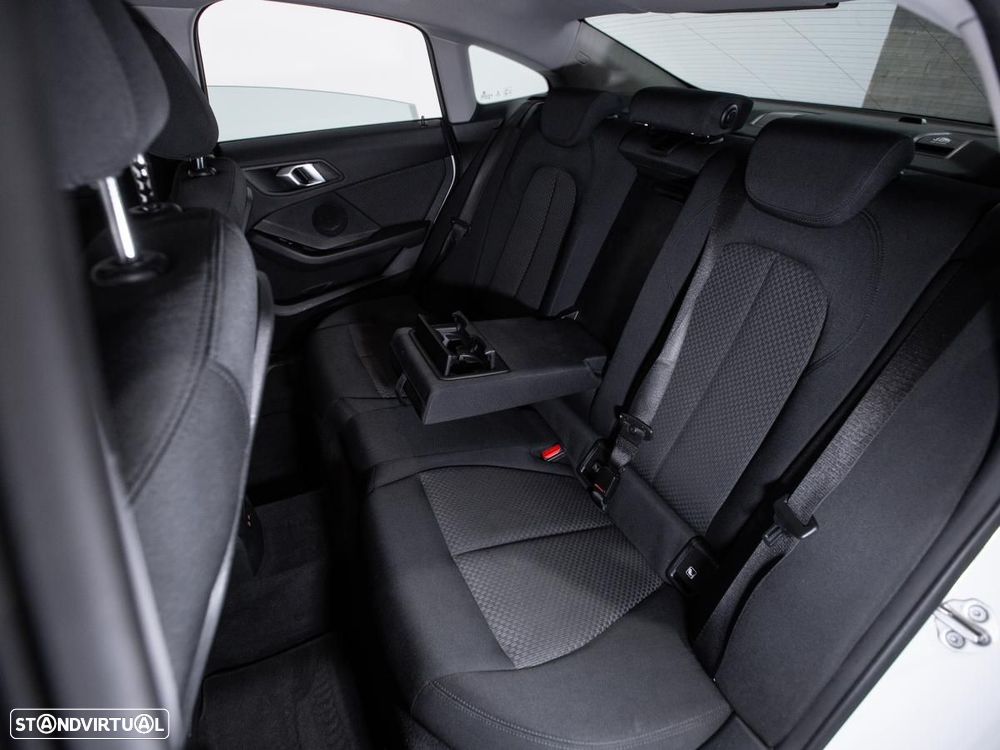 BMW 216 Gran Coupé d Advantage - 11