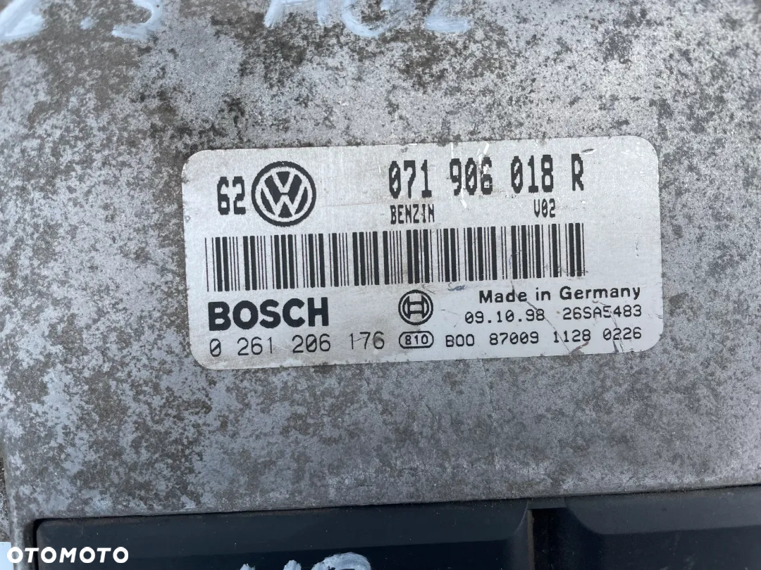 STEROWNIK SILNIKA VW BORA 2.3 AGZ 071906018R - 2