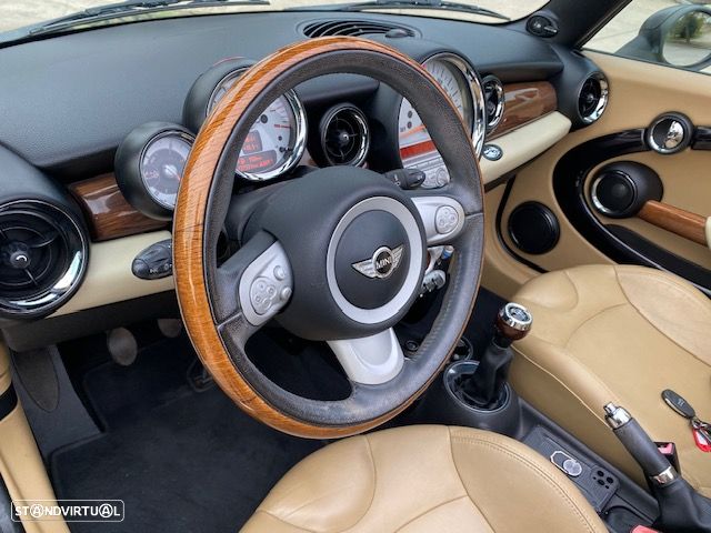 MINI Cabrio One - 32