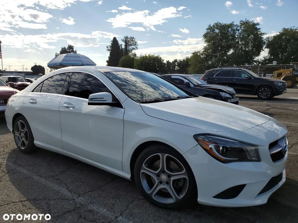 Mercedes-Benz CLA Sport - 2