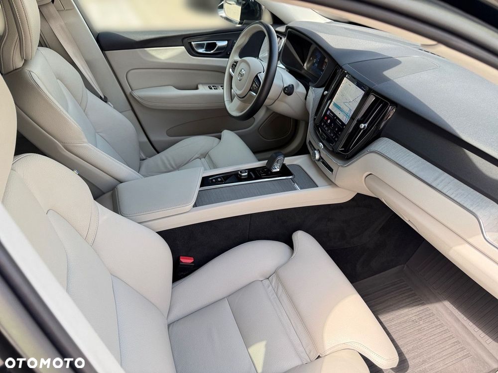 Volvo XC 60 - 27