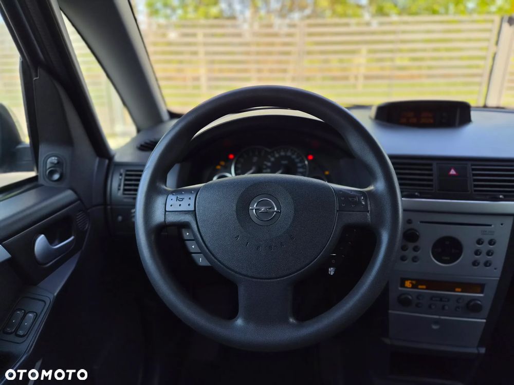 Opel Meriva - 22
