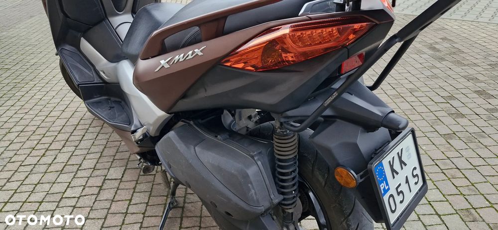 Yamaha X-max - 19