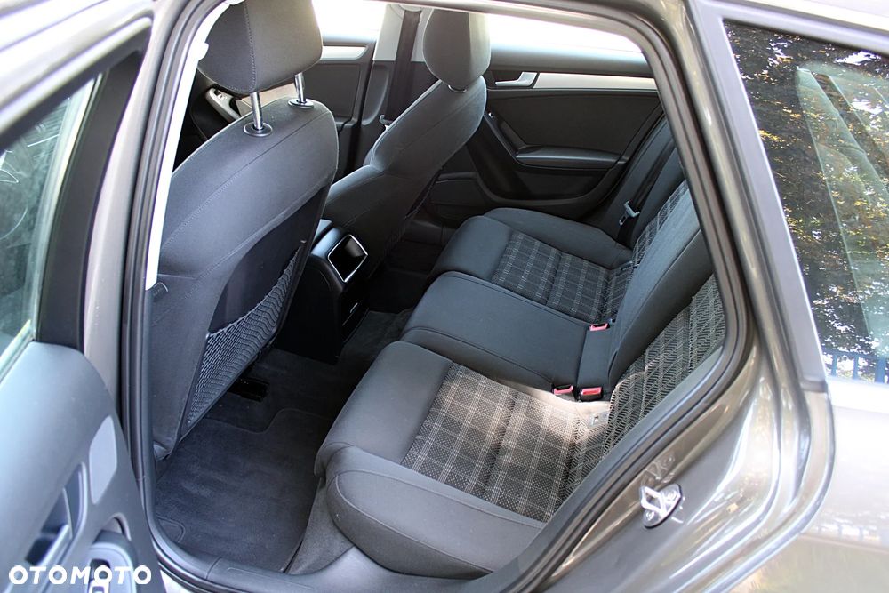 Audi A4 Avant - 16