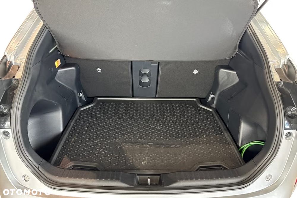 Toyota Yaris Cross - 23