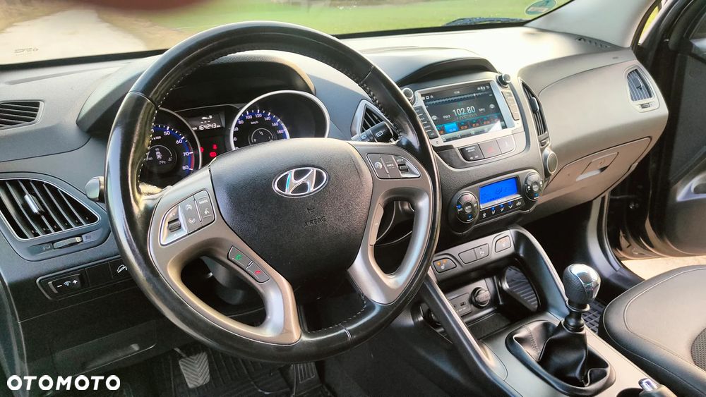 Hyundai ix35 blue 1.6 2WD Finale Gold - 30