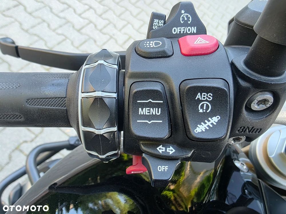 BMW R - 13