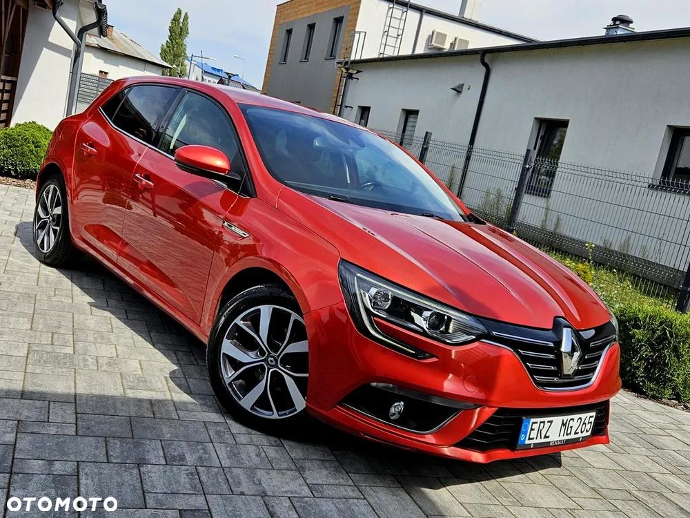 Renault Megane ENERGY TCe 130 Start & Stop Bose Edition - 16