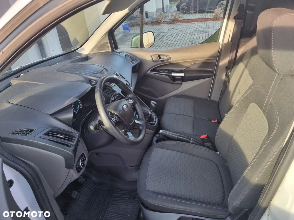 Ford Transit Connect - 15