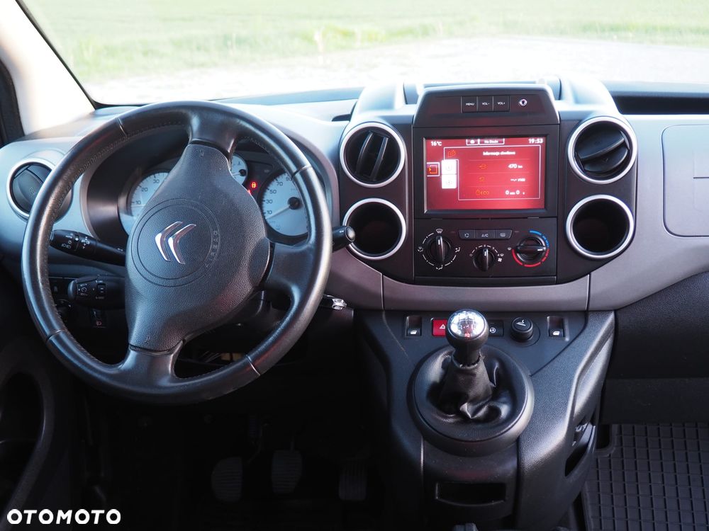 Citroën Berlingo Multispace PureTech 110 SELECTION - 8