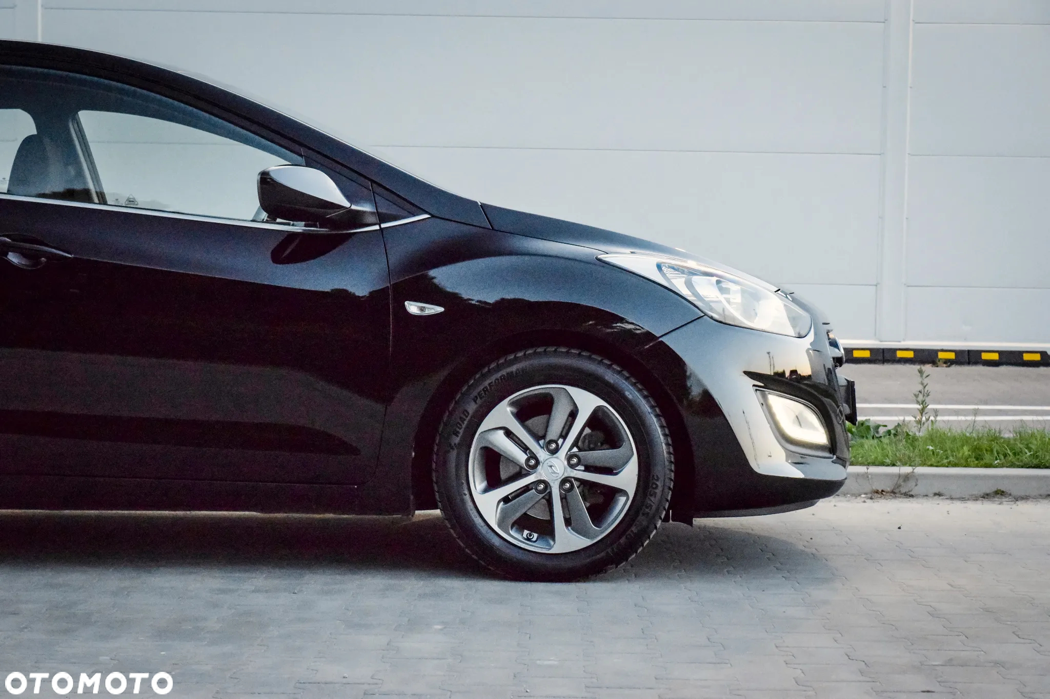 Hyundai i30 1.6 Premium - 17