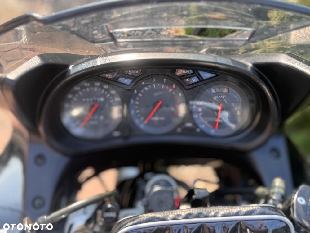 Yamaha XJ - 24