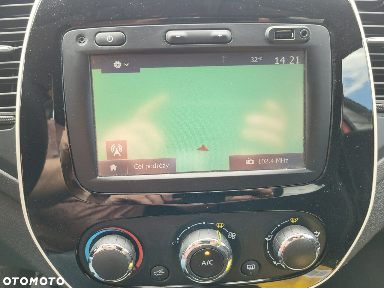 Renault Captur - 8
