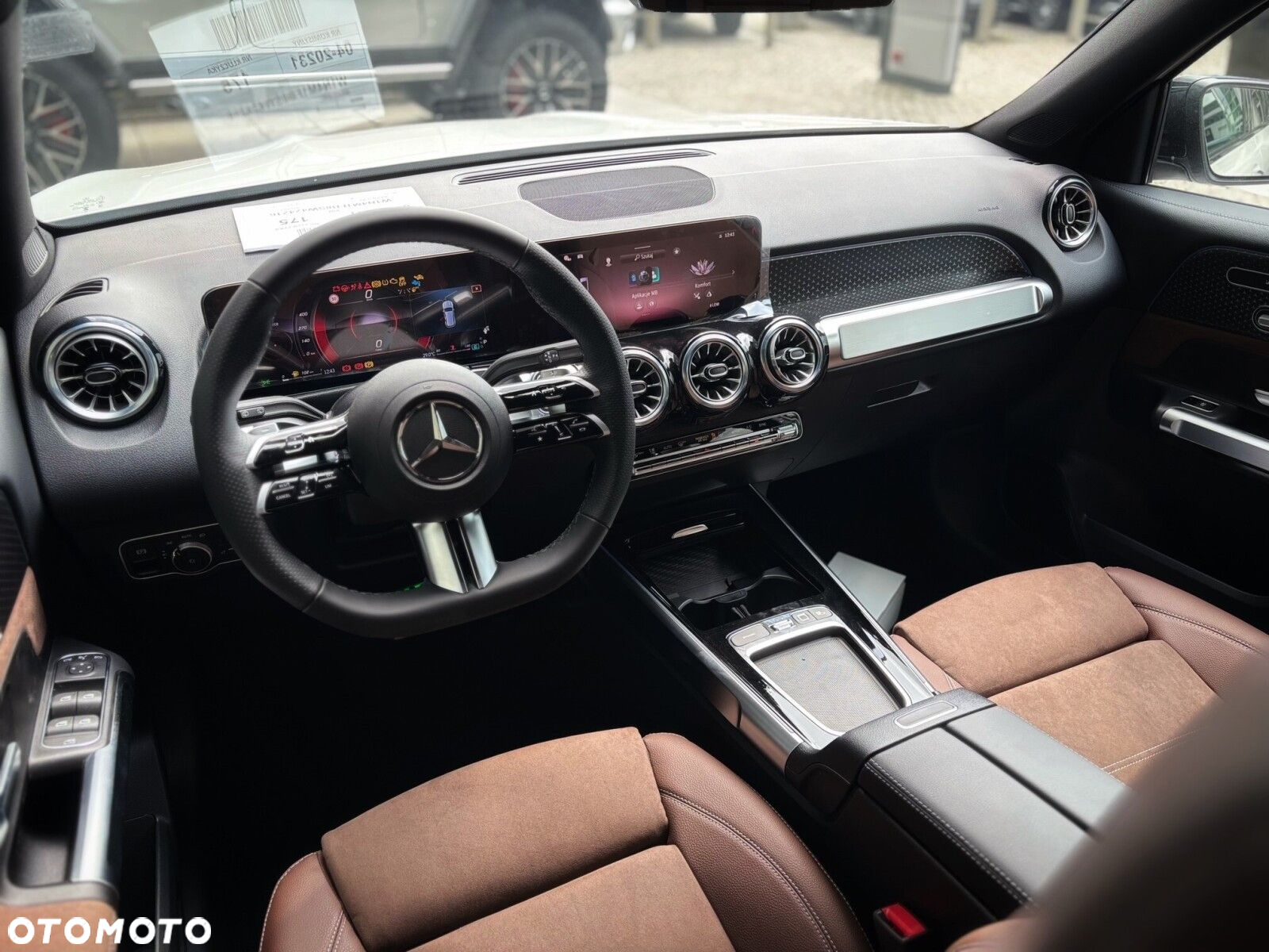 Mercedes-Benz GLB - 5