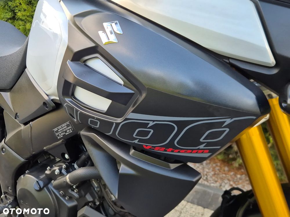 Suzuki DL - 16