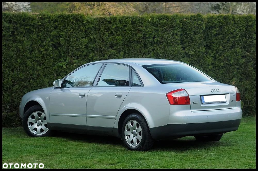 Audi A4 Limousine - 21