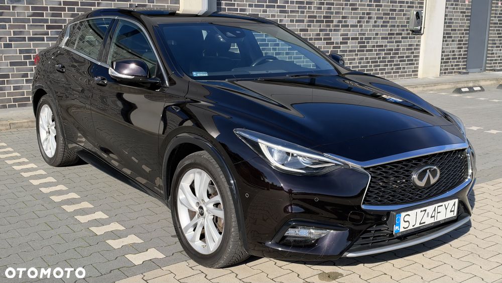 Infiniti Q30 1.5d Premium Tech - 5